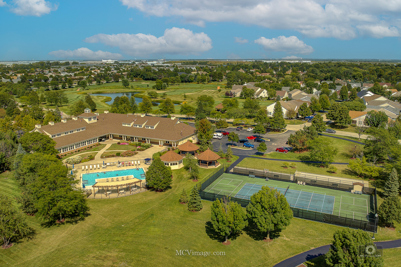 16243 Tomahawk Lake Court, Crest Hill, IL 60403