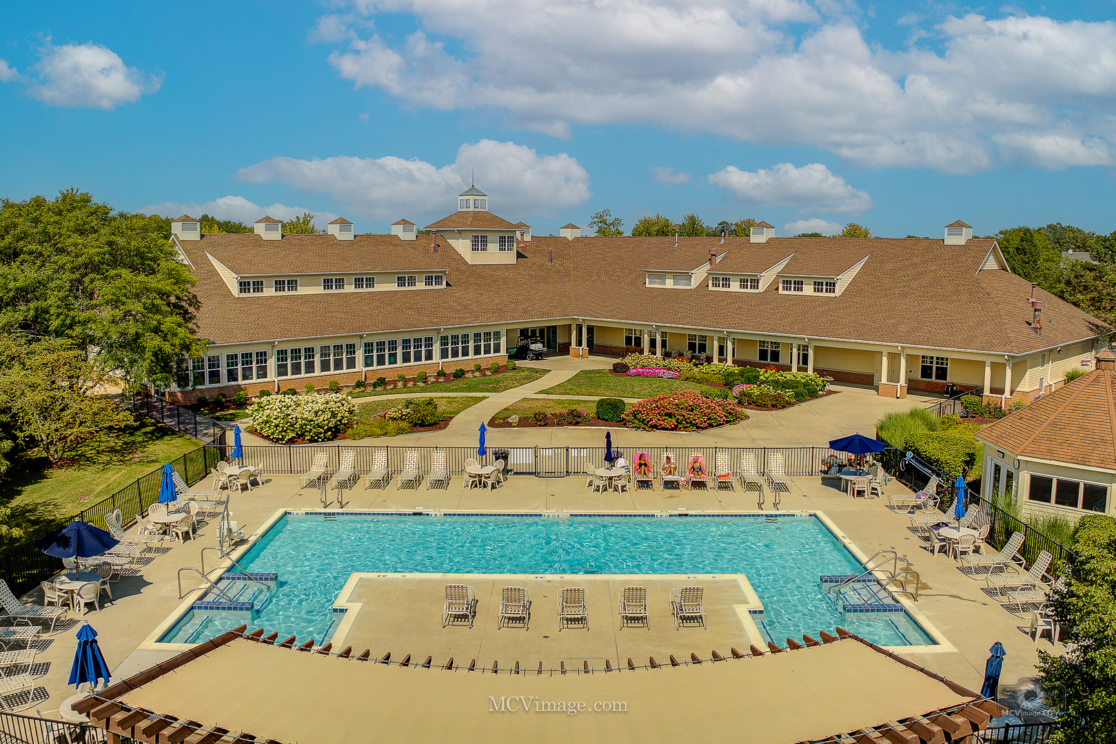 16243 Tomahawk Lake Court, Crest Hill, IL 60403