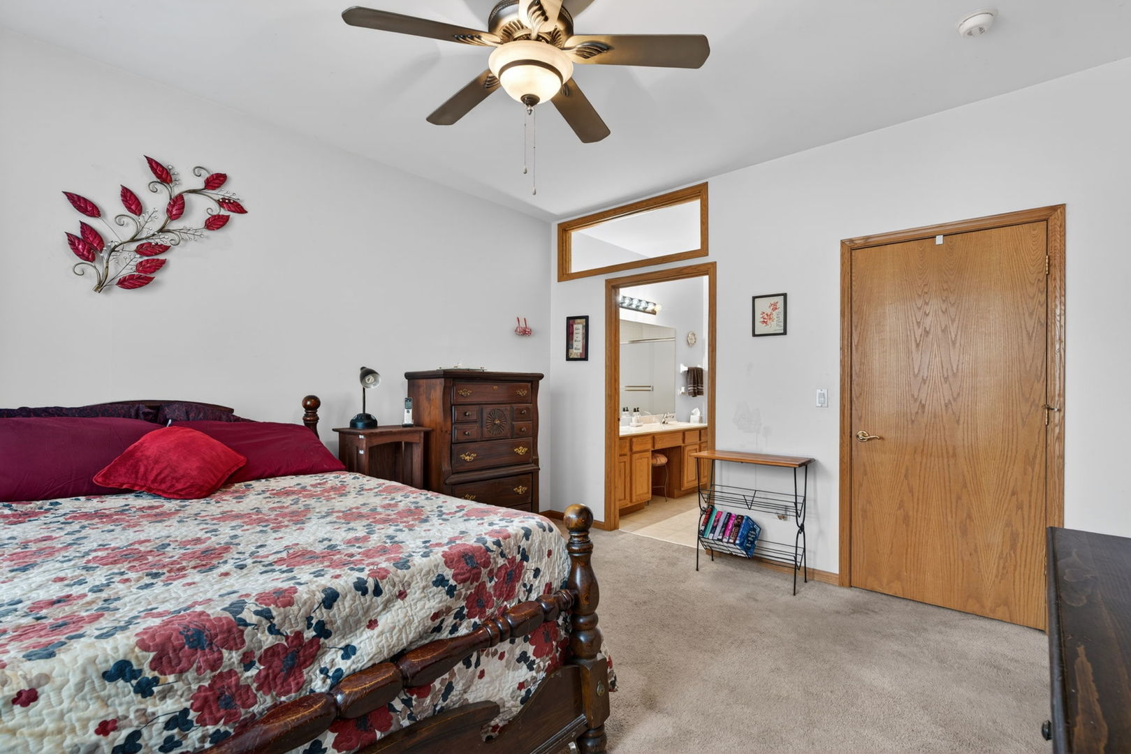 16243 Tomahawk Lake Court, Crest Hill, IL 60403