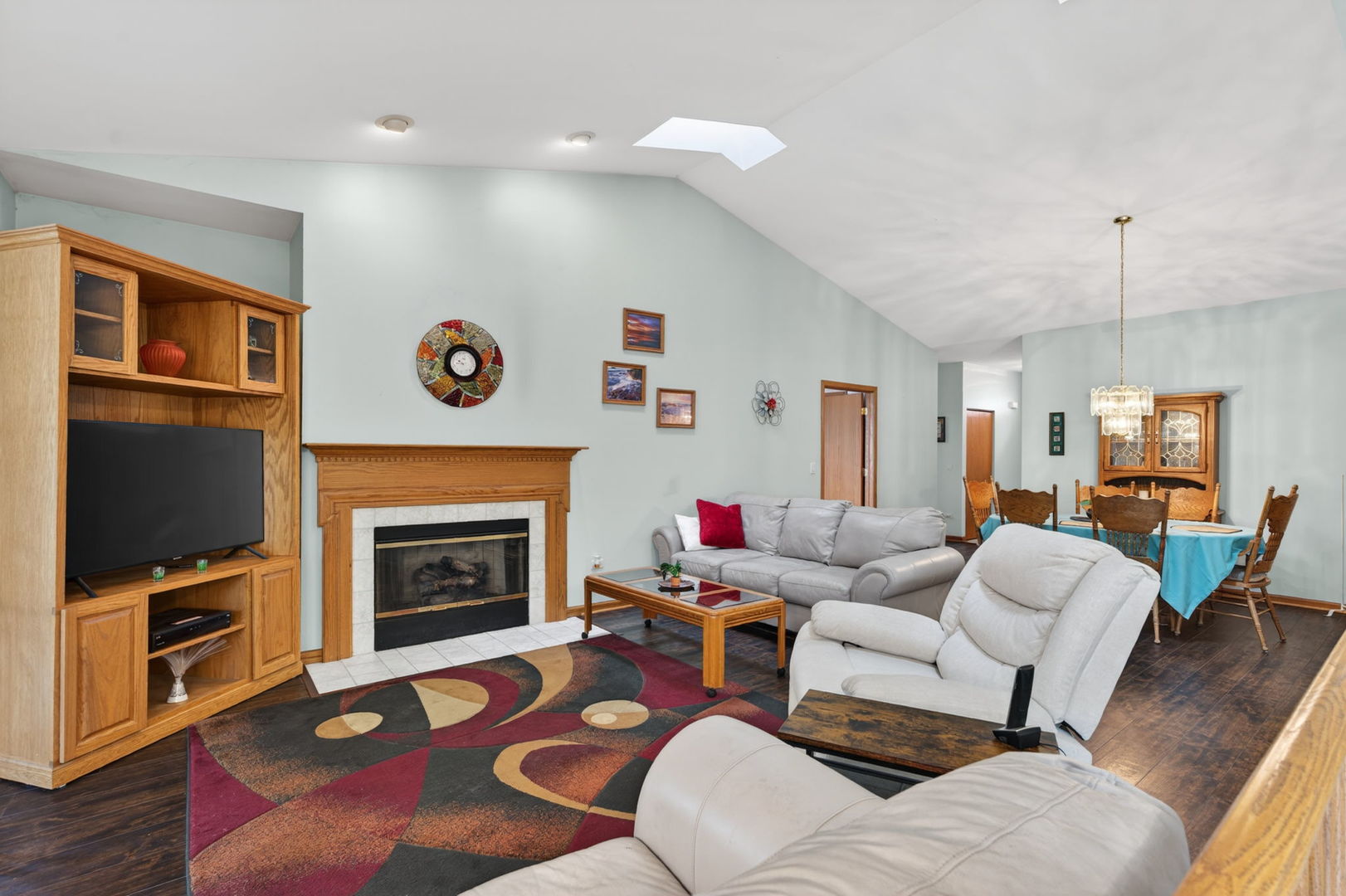 16243 Tomahawk Lake Court, Crest Hill, IL 60403