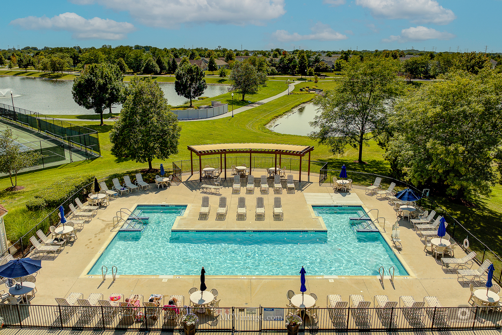 16243 Tomahawk Lake Court, Crest Hill, IL 60403