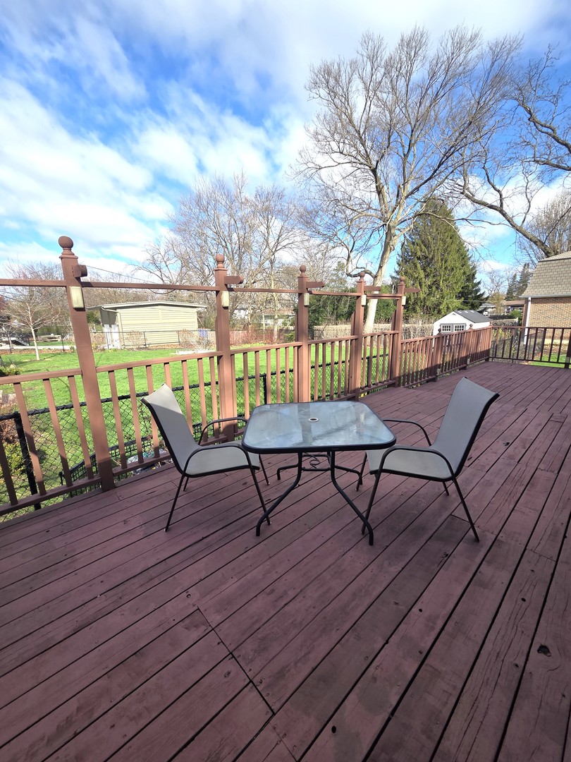 220 S President Street, Wheaton, IL 60187