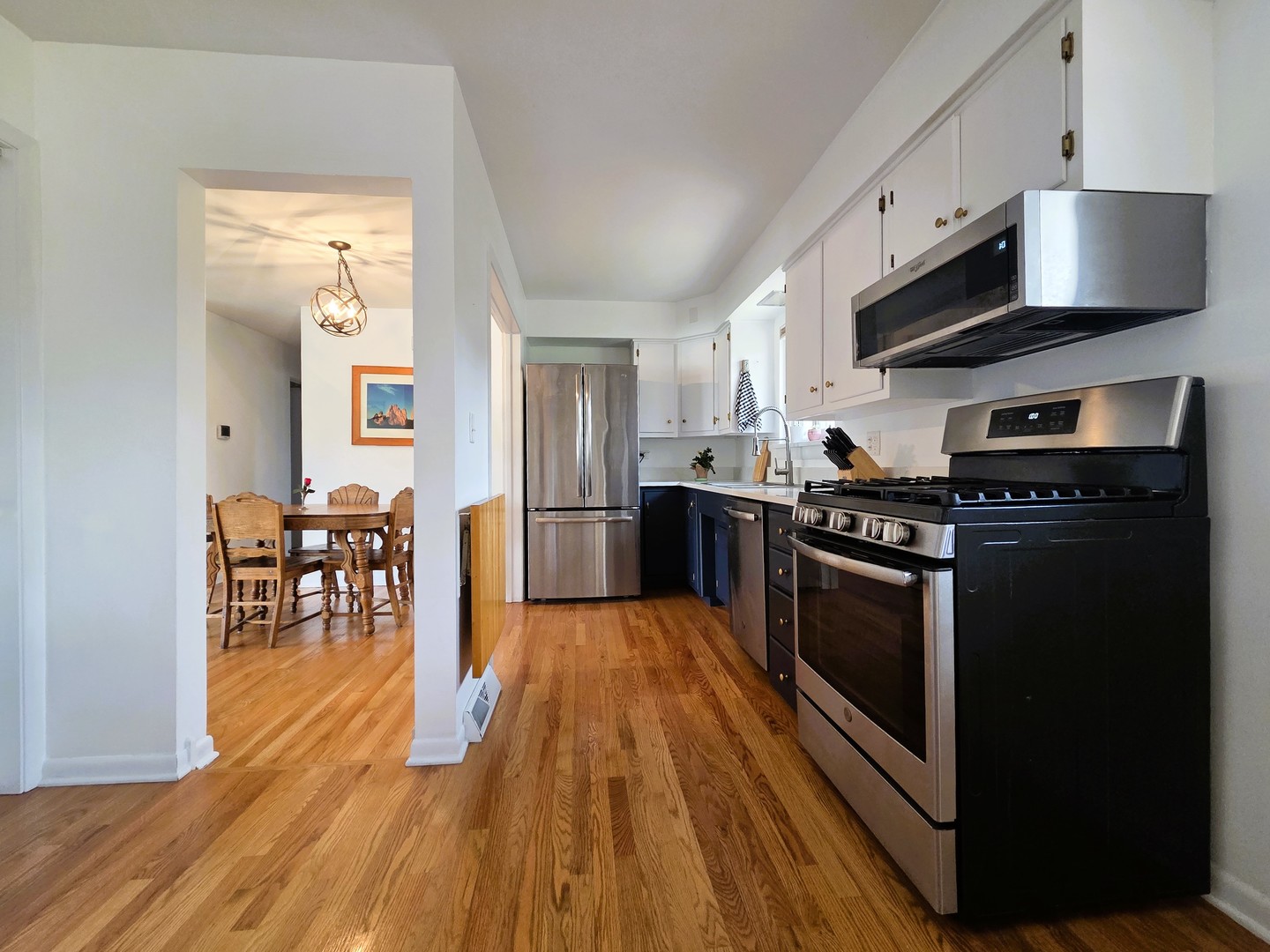 220 S President Street, Wheaton, IL 60187