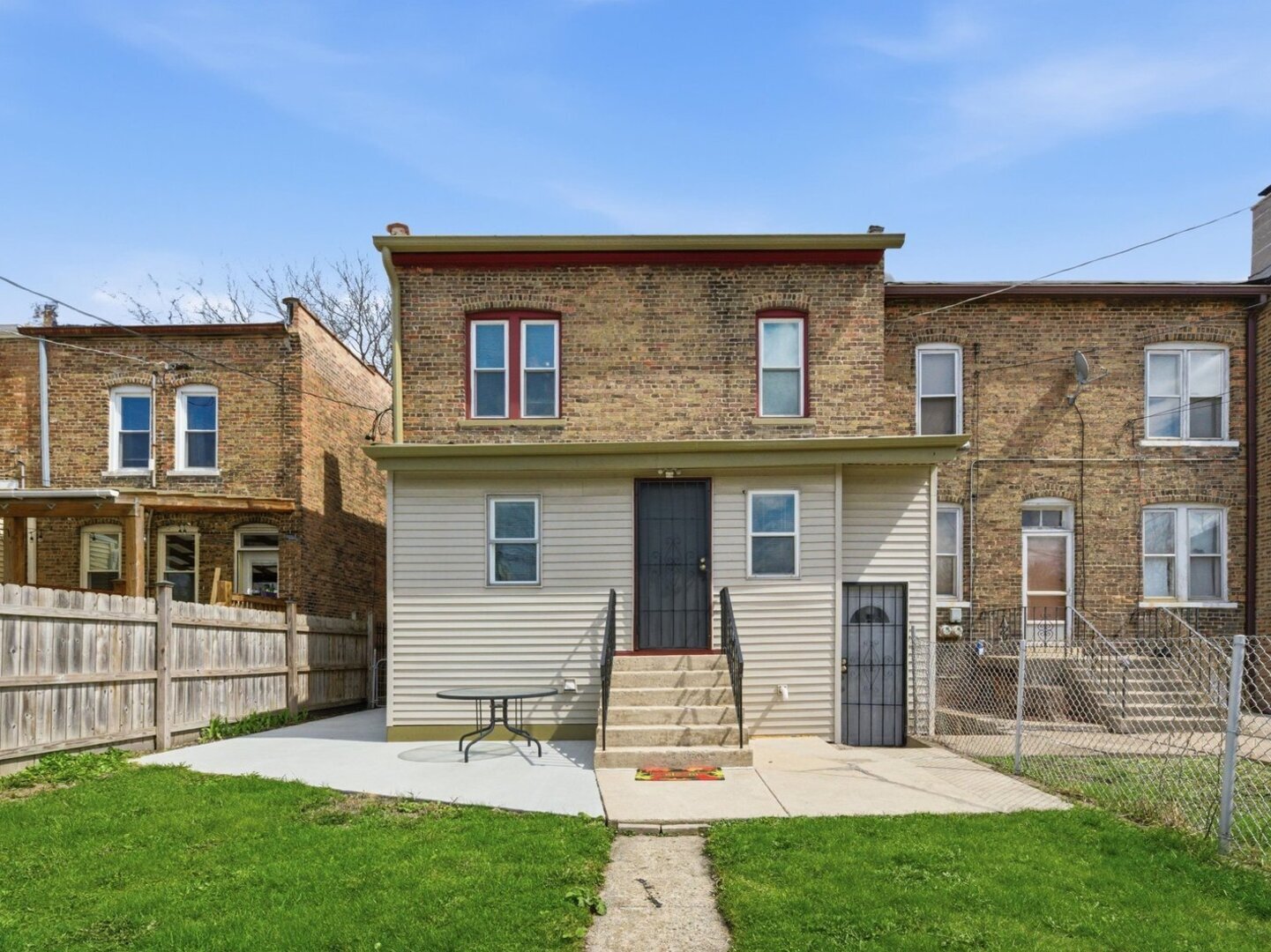 11412 S Saint Lawrence Avenue, Chicago, IL 60628