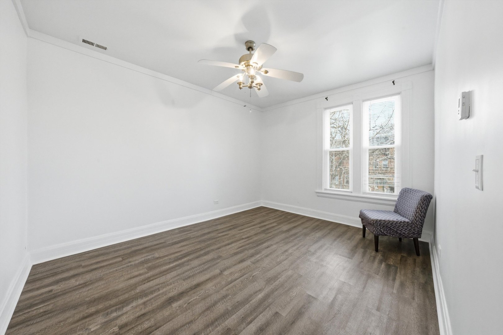 11412 S Saint Lawrence Avenue, Chicago, IL 60628