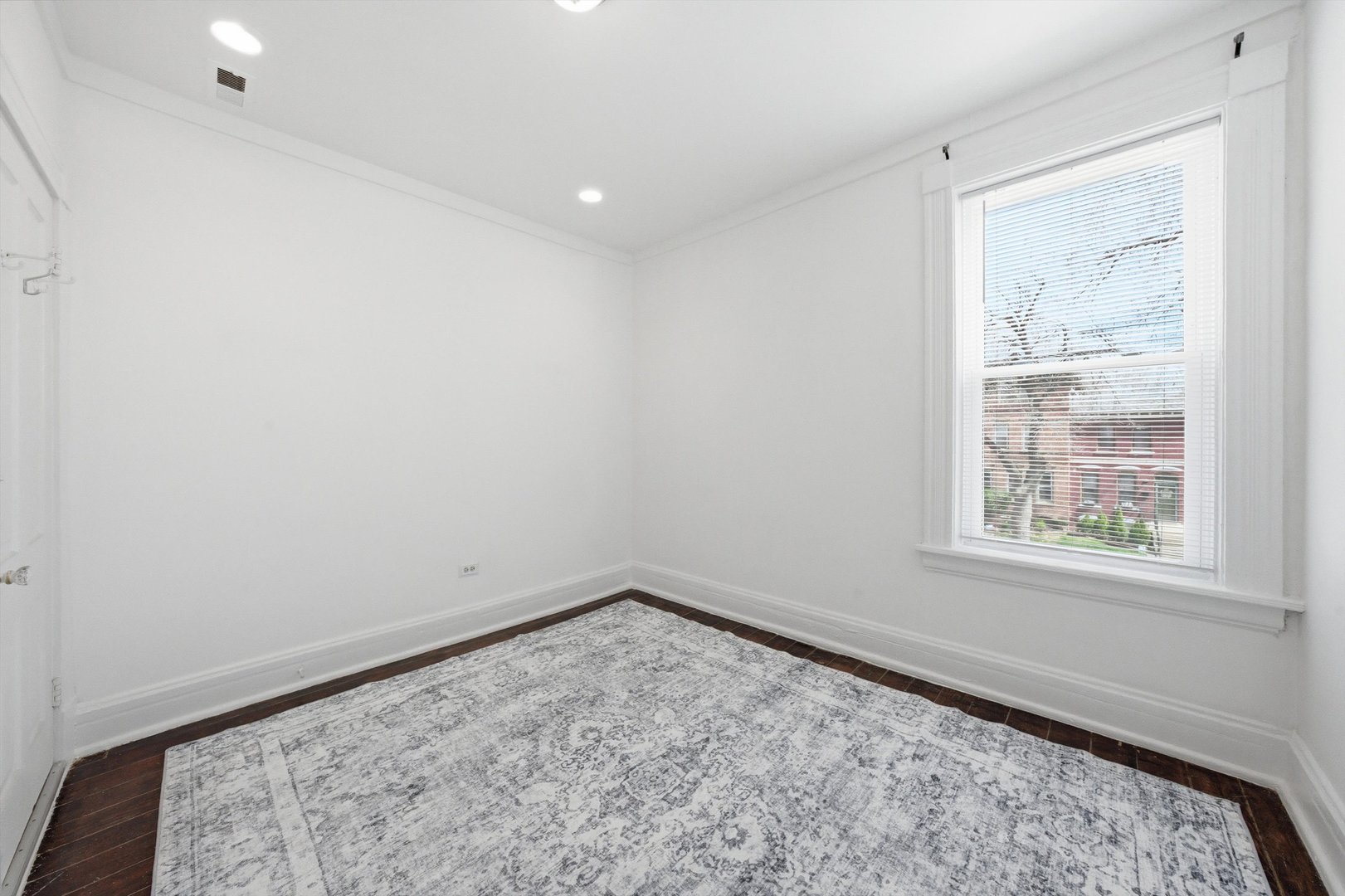 11412 S Saint Lawrence Avenue, Chicago, IL 60628