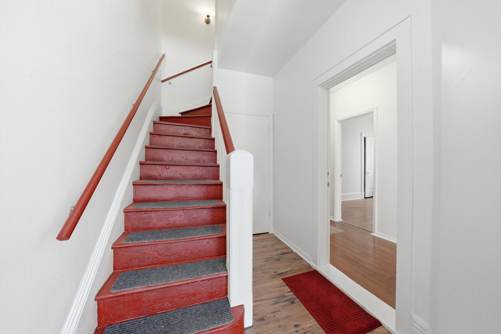 11412 S Saint Lawrence Avenue, Chicago, IL 60628