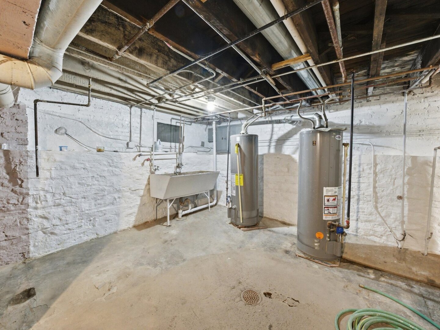 11412 S Saint Lawrence Avenue, Chicago, IL 60628