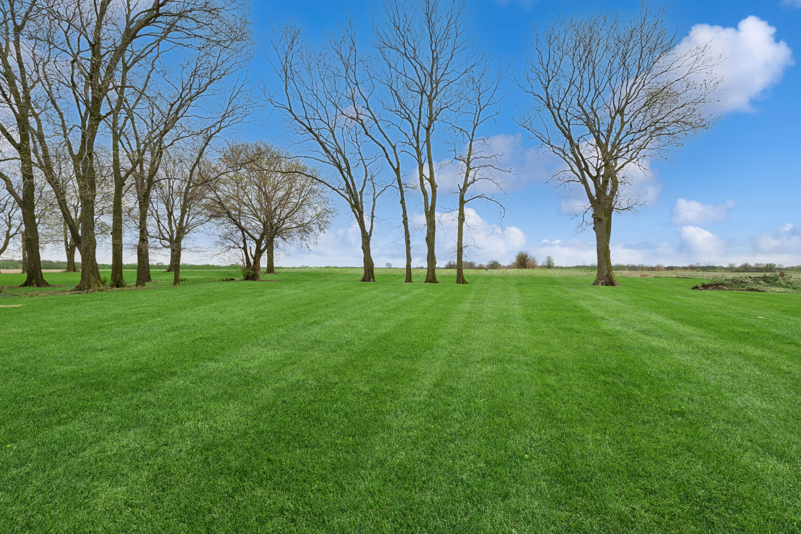 1430 N 30th Road, Ottawa, IL 61350