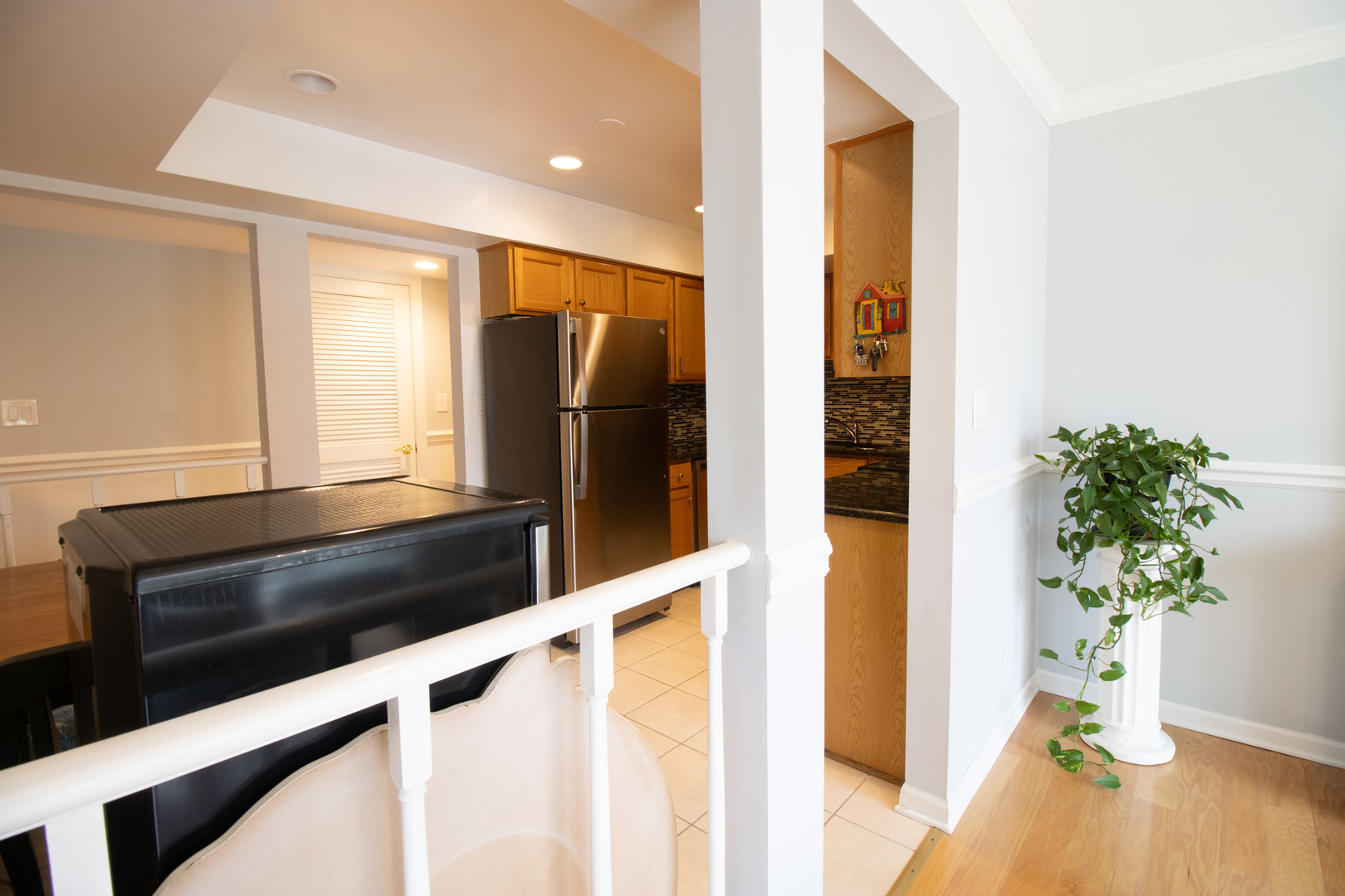 120 Carriage Way Drive #202B, Burr Ridge, IL 60527