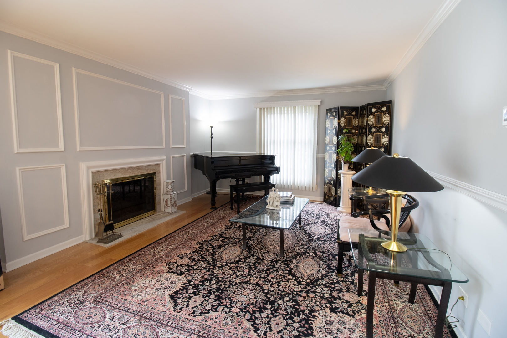 120 Carriage Way Drive #202B, Burr Ridge, IL 60527