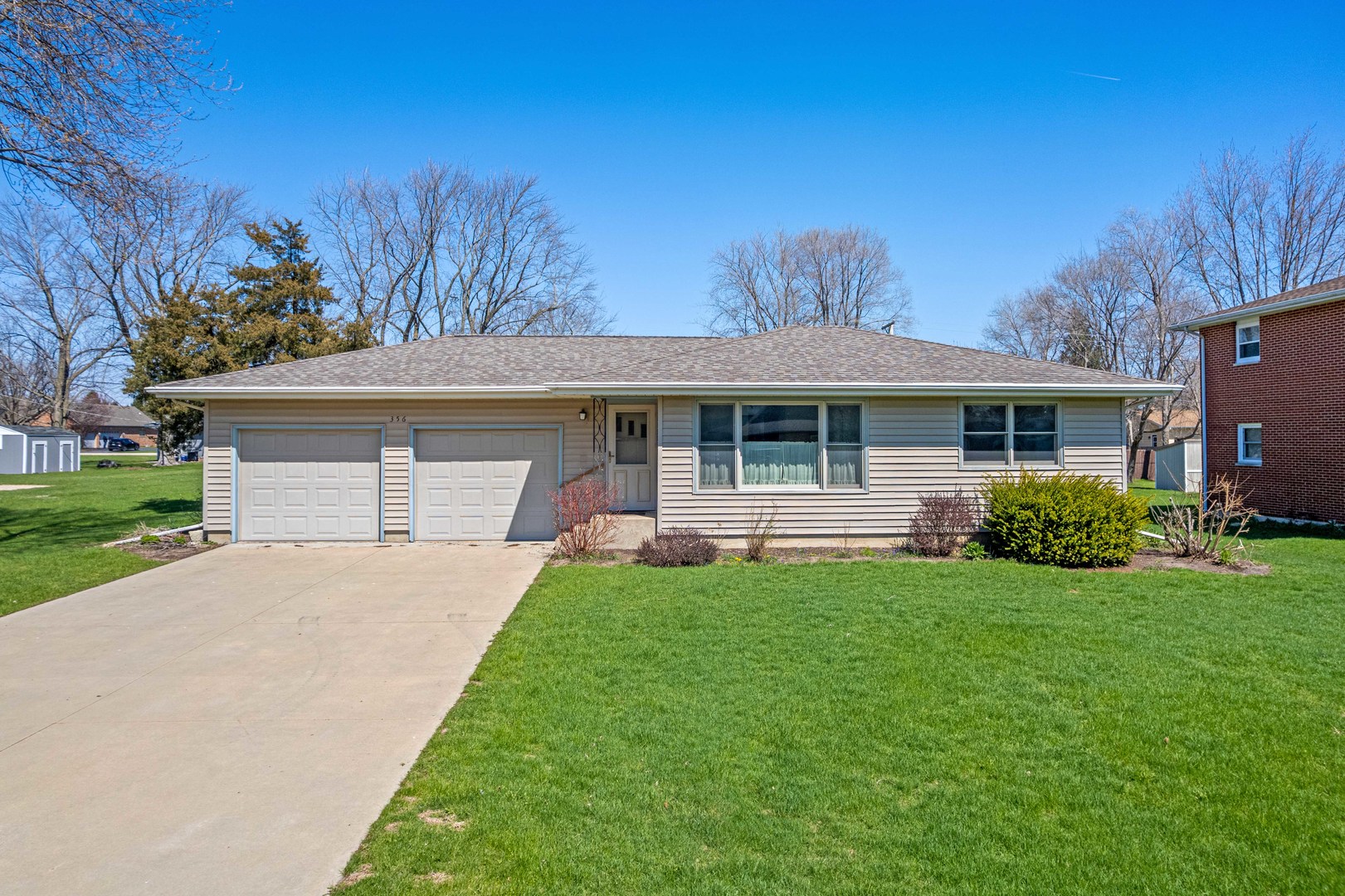 356 E Ann Street, Somonauk, IL 60552