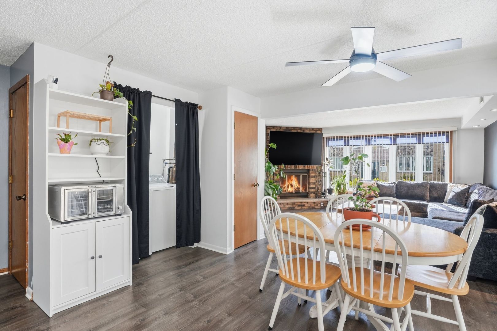 6257 S Newland Avenue #1N, Chicago, IL 60638