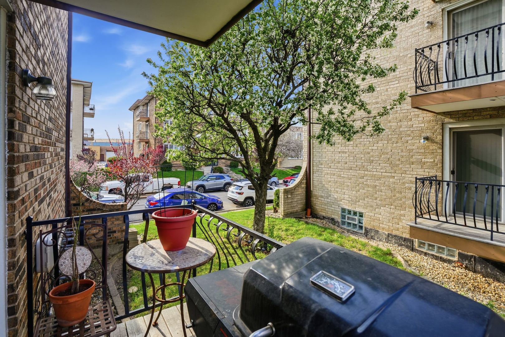 6257 S Newland Avenue #1N, Chicago, IL 60638