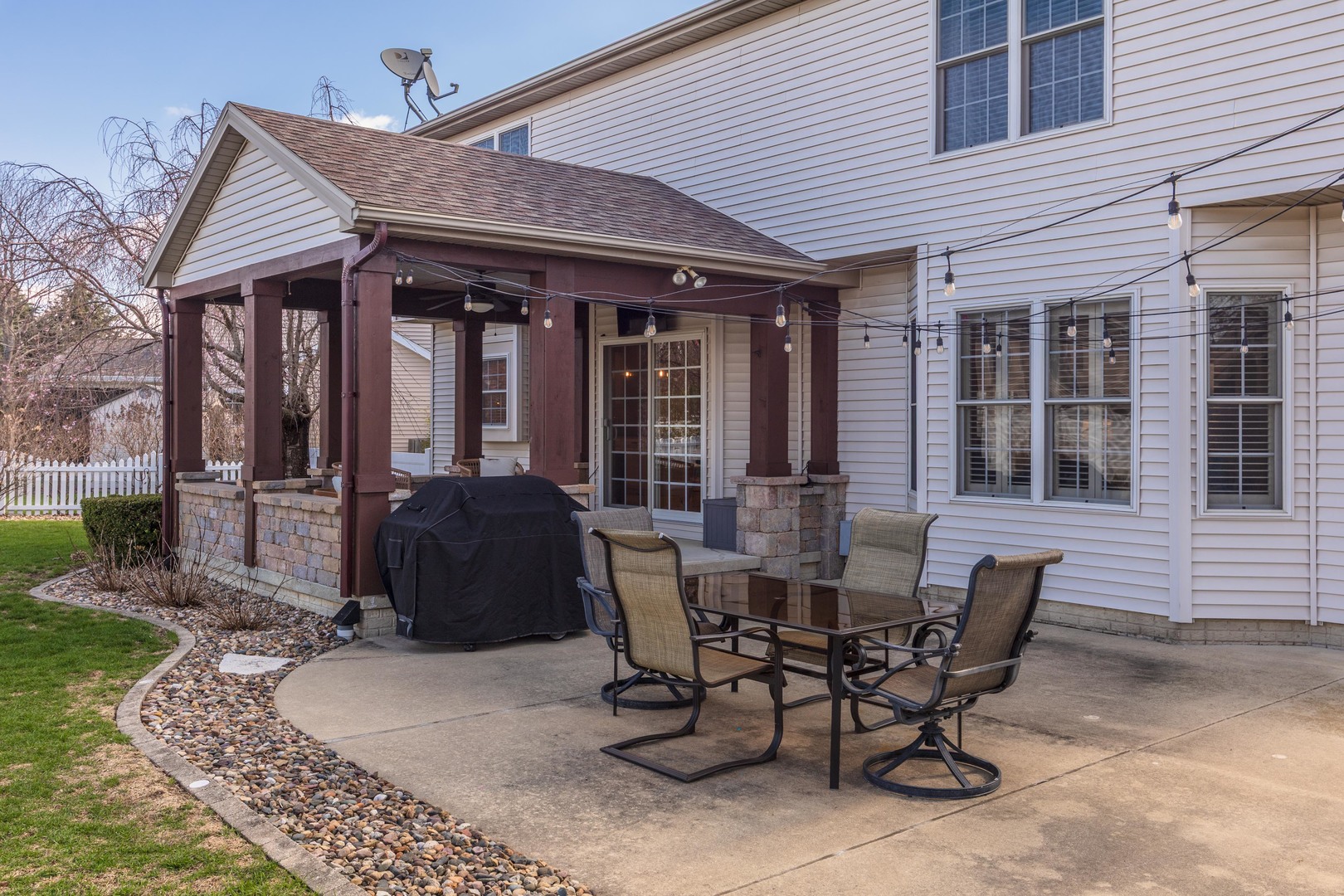 1223 Joy Walk Way, Normal, IL 61761