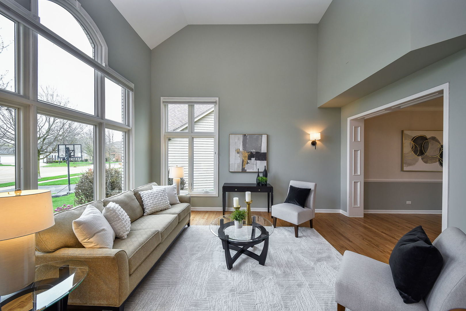 640 Kendridge Court, Aurora, IL 60502