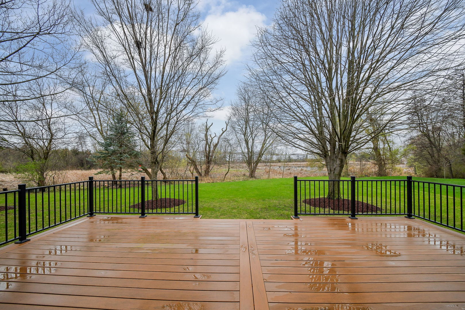 640 Kendridge Court, Aurora, IL 60502