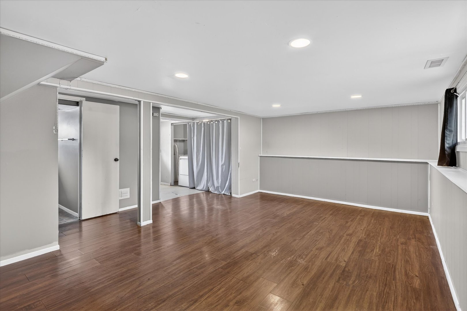 5635 Alabama Avenue, Clarendon Hills, IL 60514