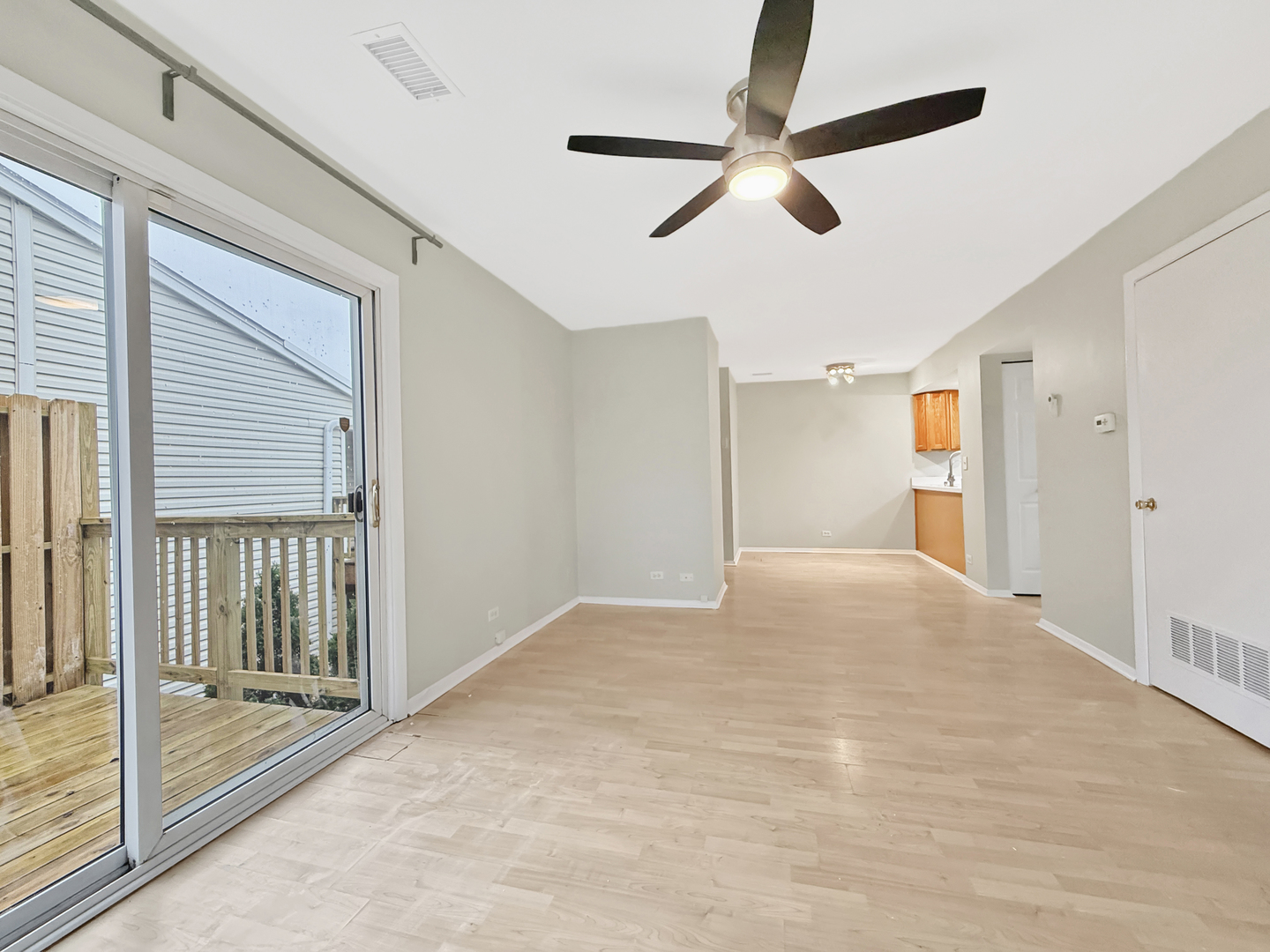 1978 KENILWORTH Circle #H, Hoffman Estates, IL 60169