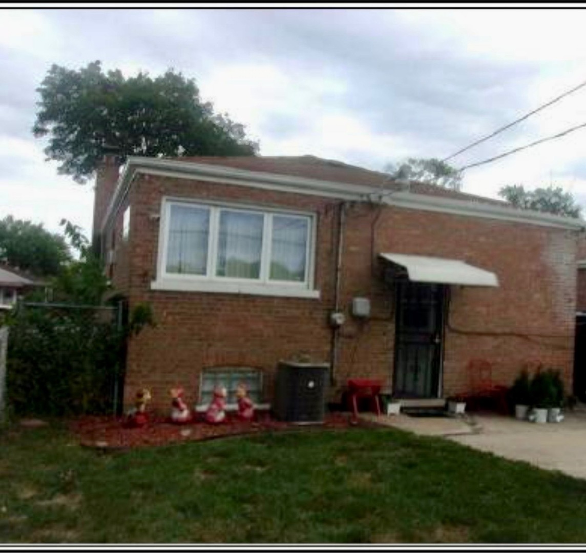 13622 S School Street, Riverdale, IL 60827