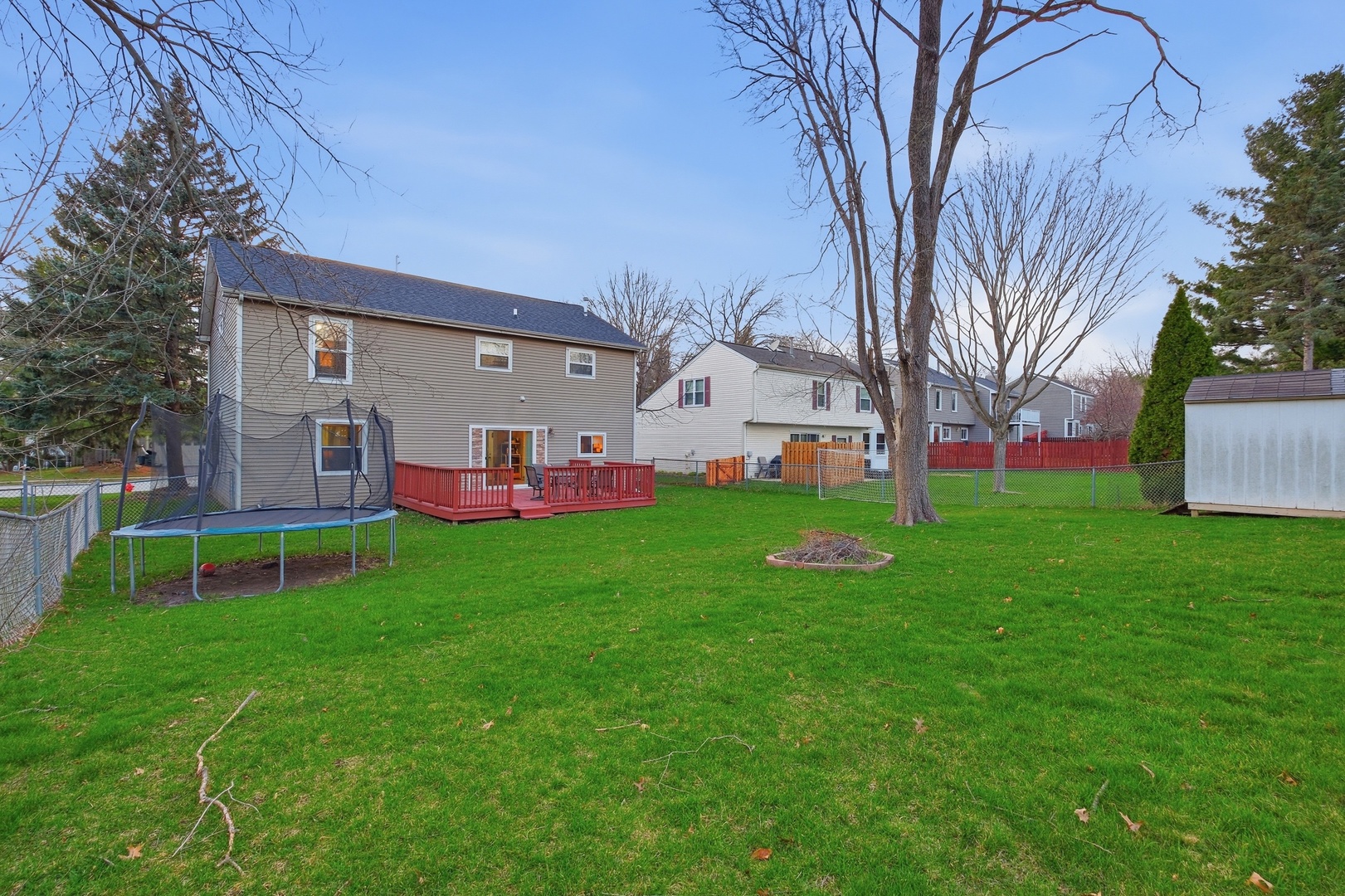 1405 Charles Avenue, Algonquin, IL 60102