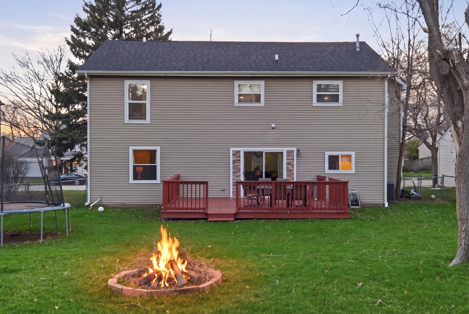 1405 Charles Avenue, Algonquin, IL 60102