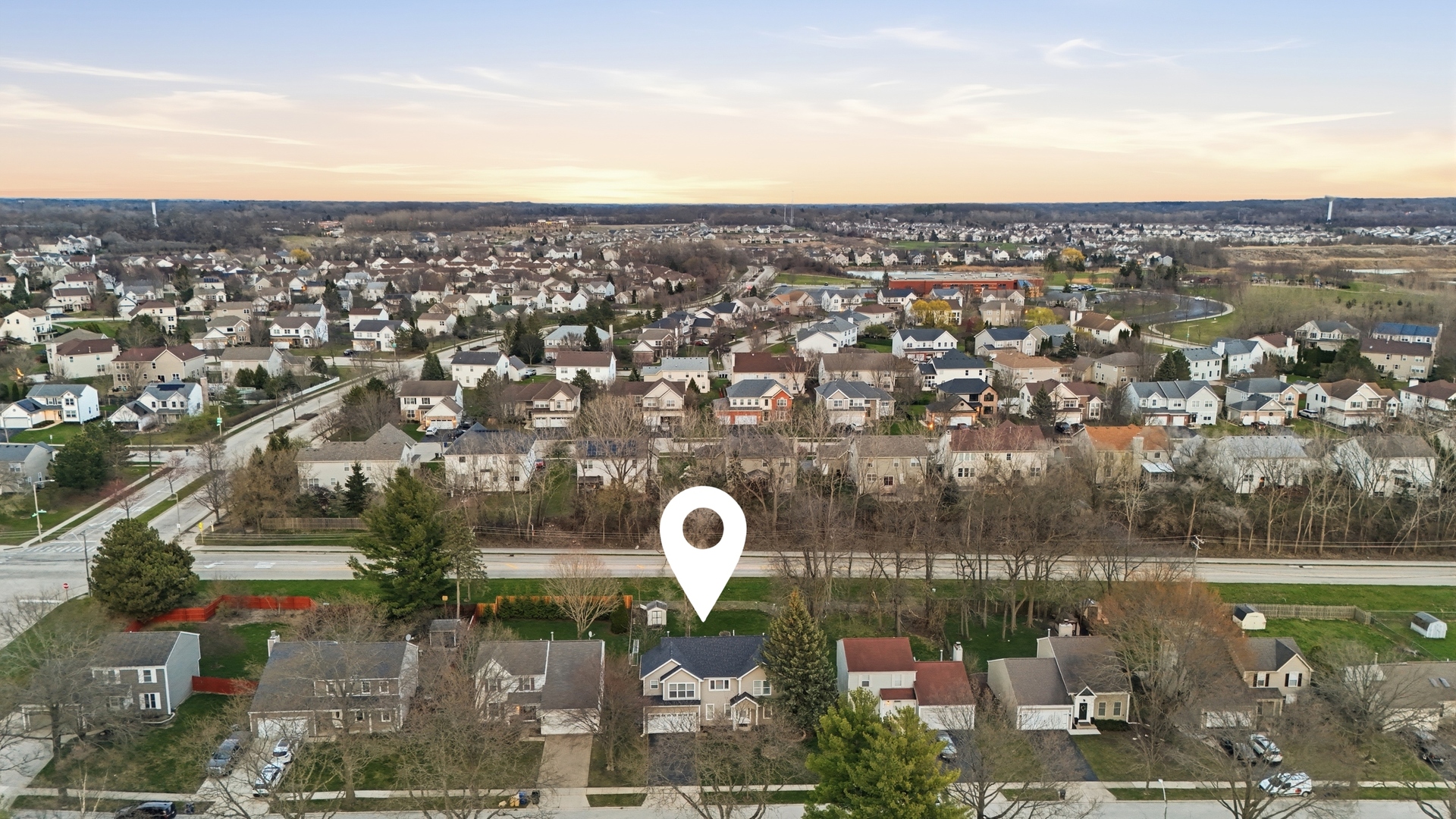 1405 Charles Avenue, Algonquin, IL 60102