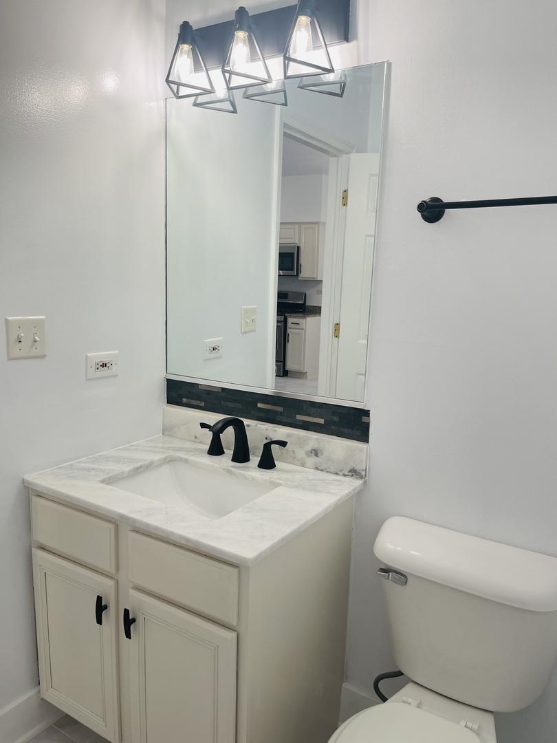 2813 Powell Court, Naperville, IL 60563