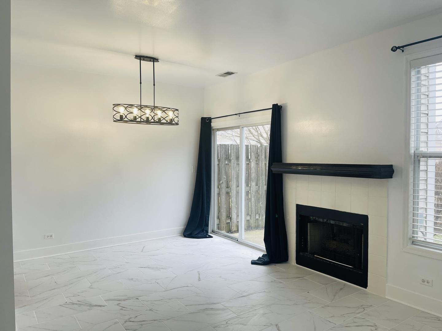 2813 Powell Court, Naperville, IL 60563