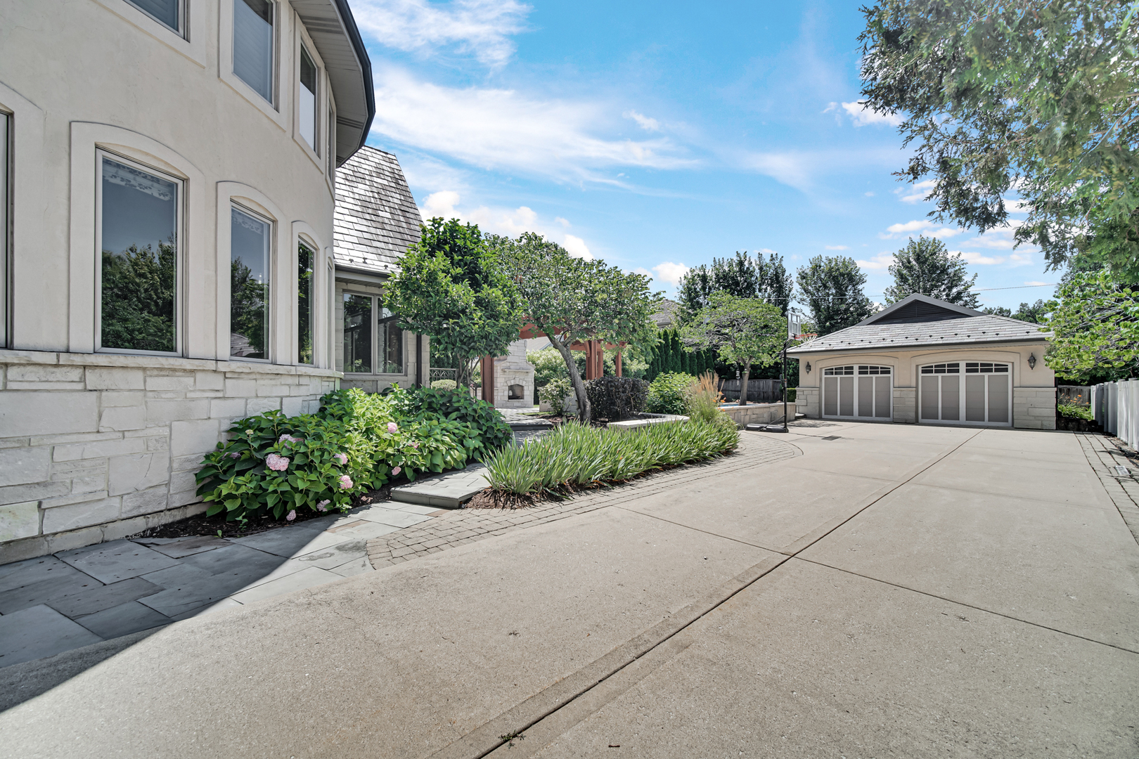 932 S Grant Street, Hinsdale, IL 60521