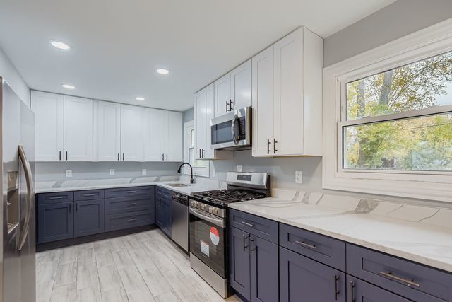 182 Washington Street, Park Forest, IL 60466