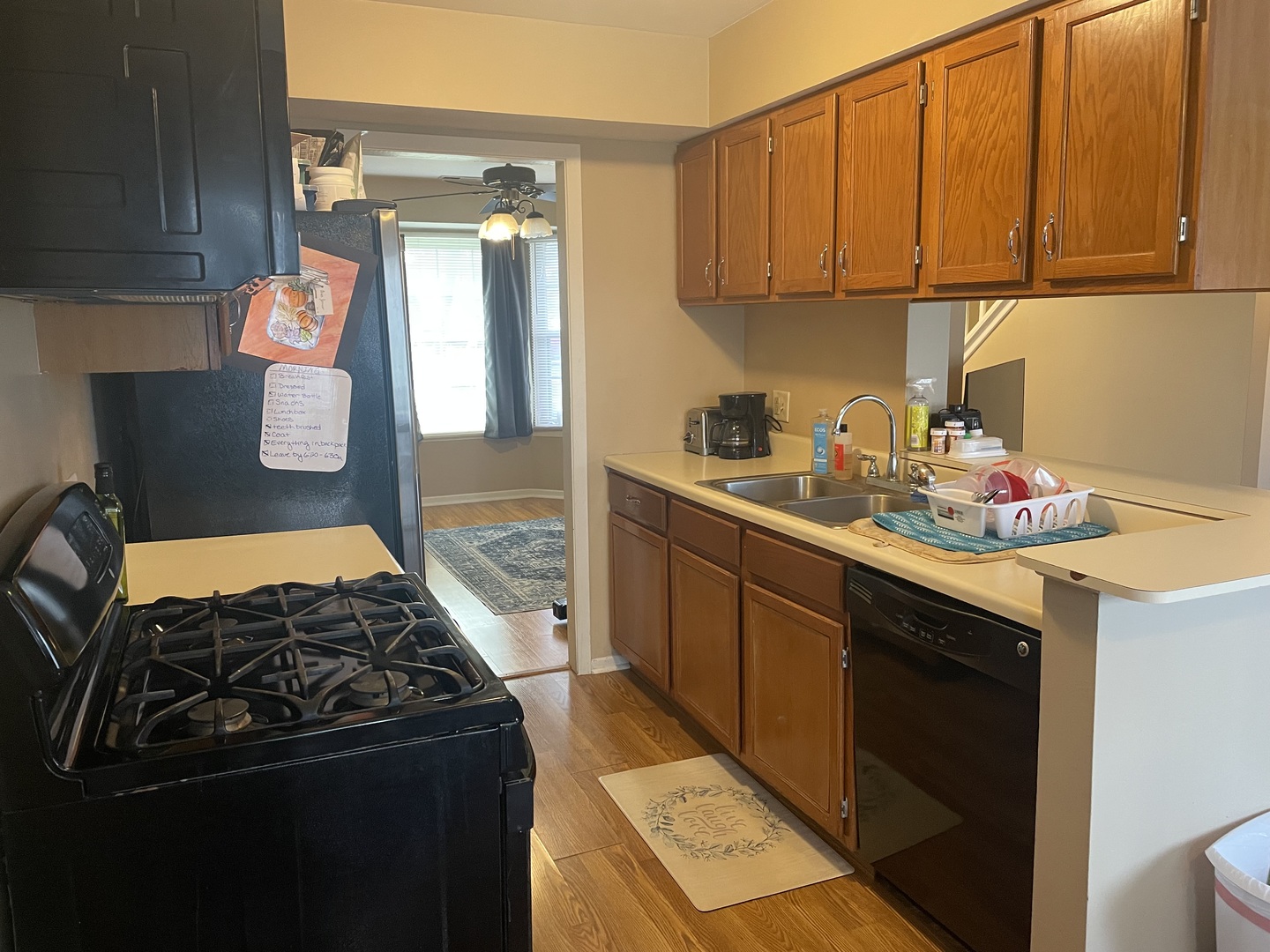 3314 Greenwich Lane, Island Lake, IL 60042