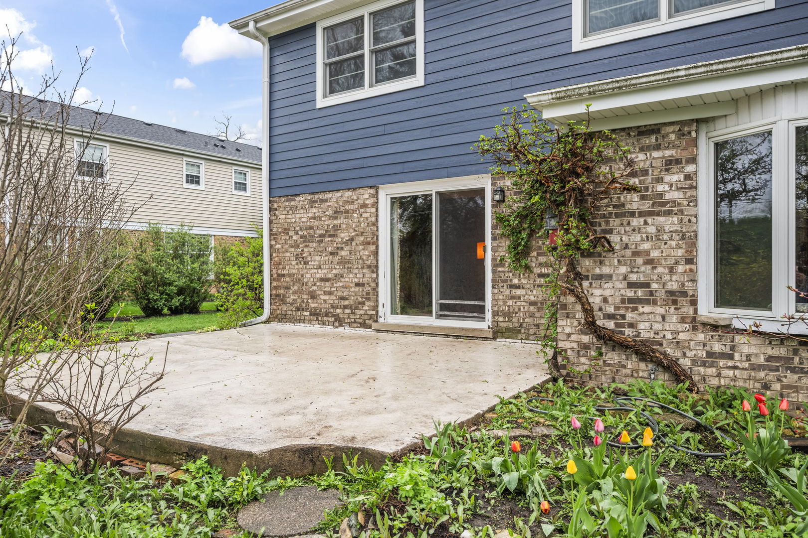 1402 N Harvard Avenue, Arlington Heights, IL 60004