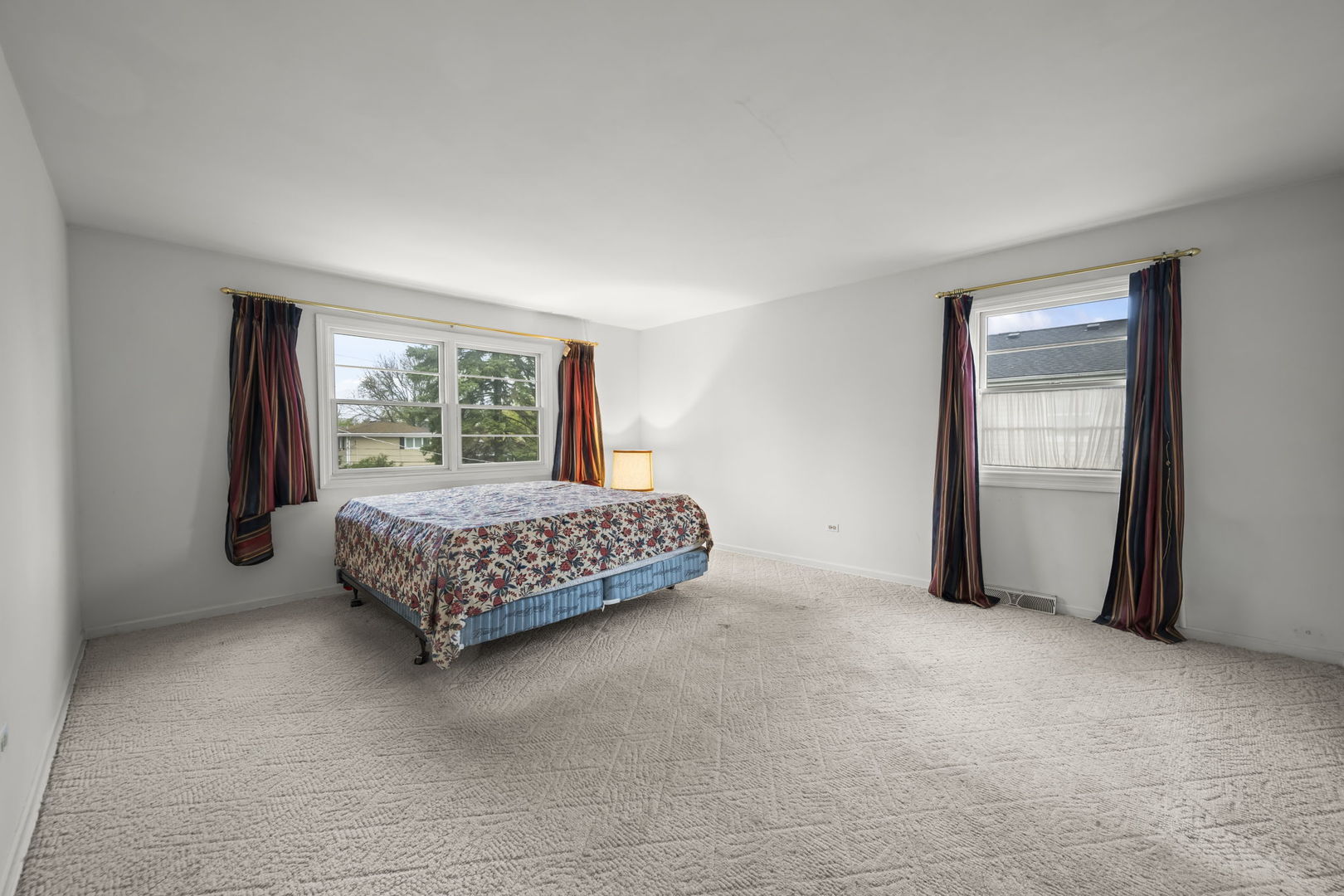 1402 N Harvard Avenue, Arlington Heights, IL 60004