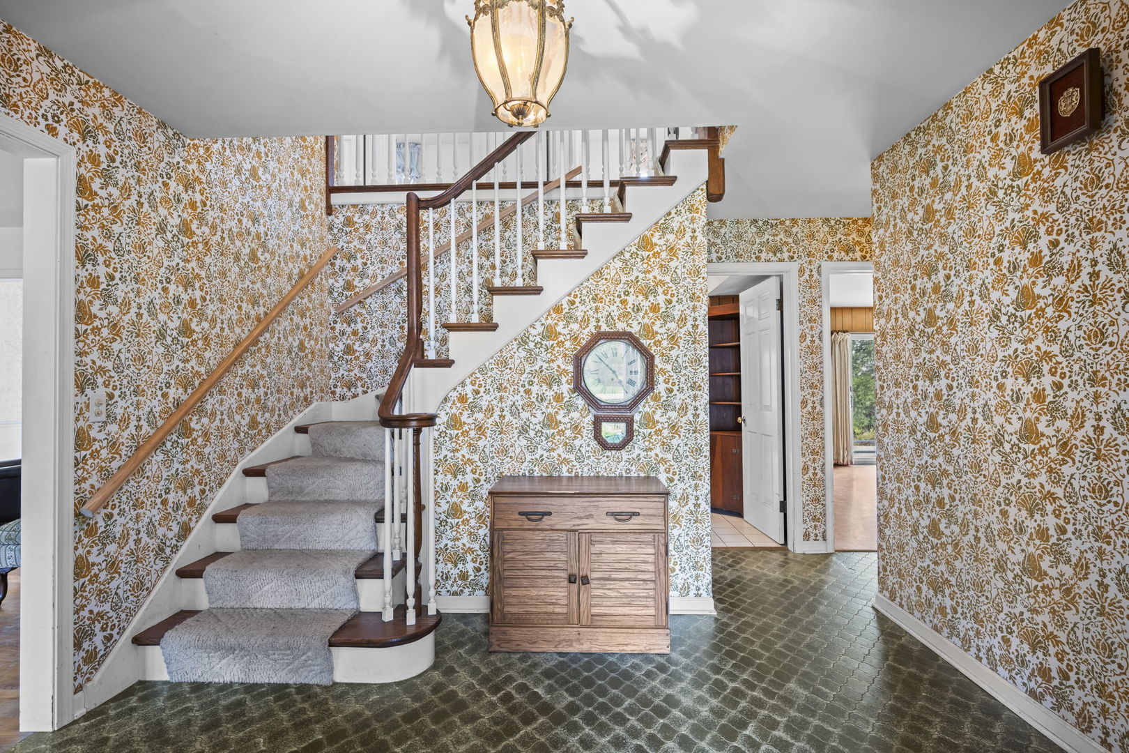 1402 N Harvard Avenue, Arlington Heights, IL 60004