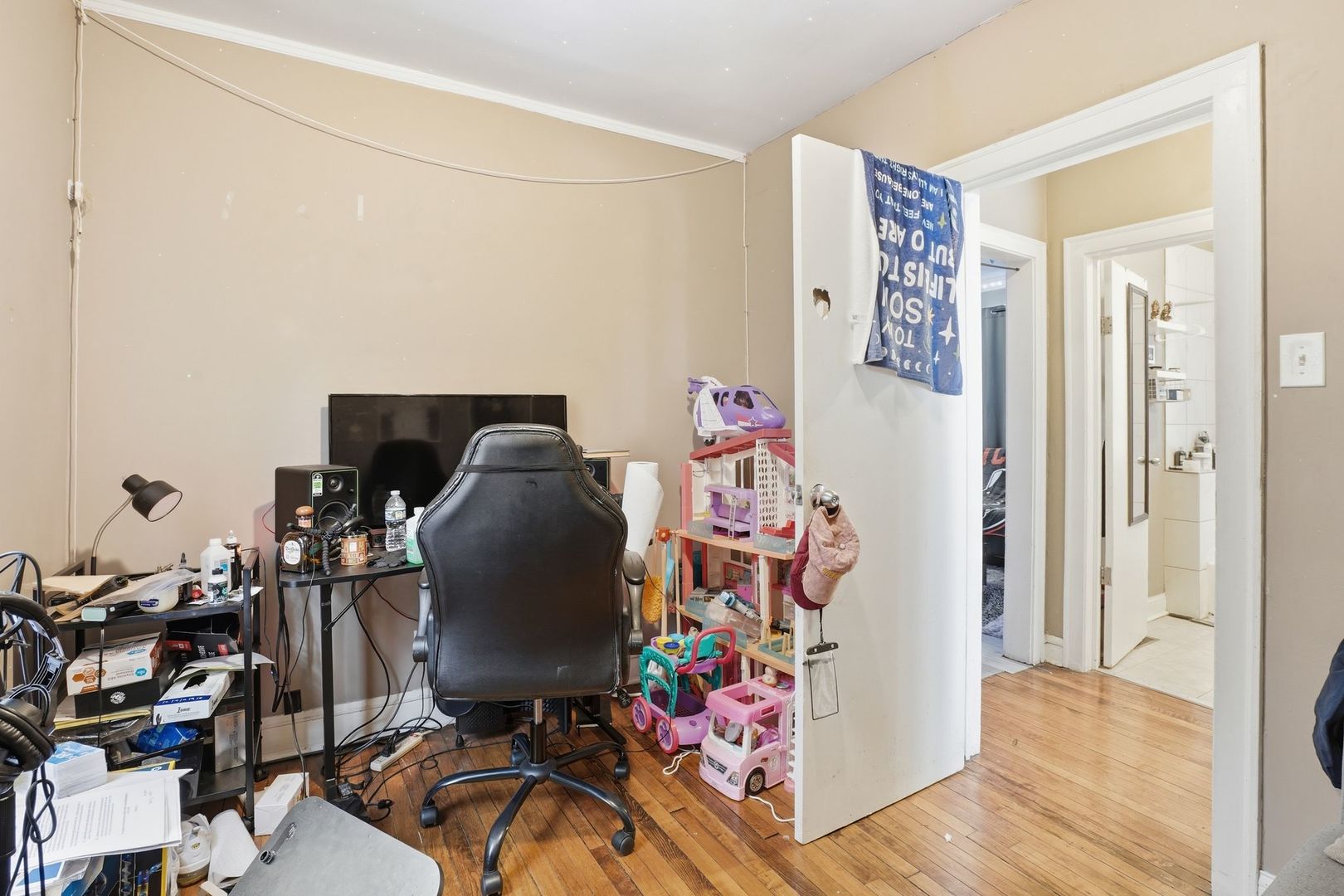 7230 S Talman Avenue, Chicago, IL 60629