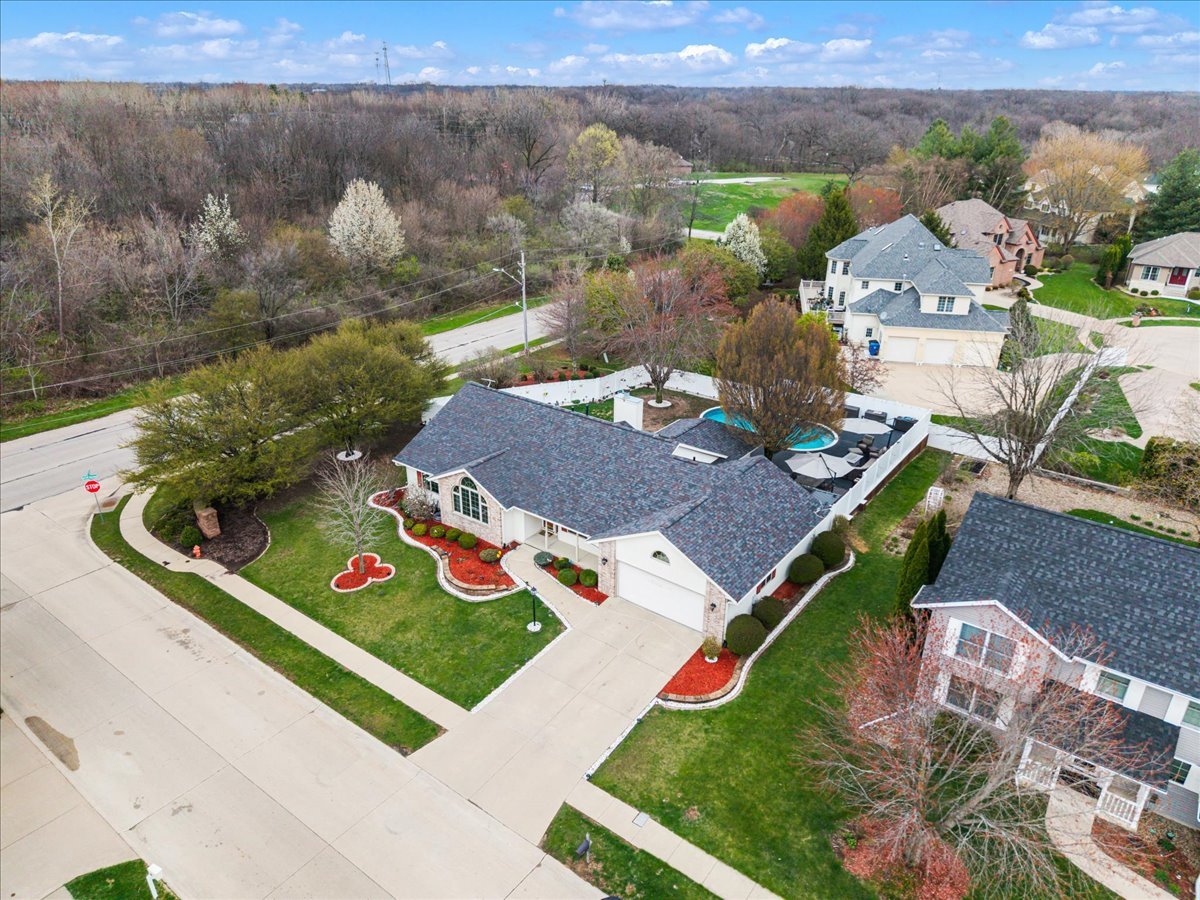 3402 76th Street, Moline, IL 61265