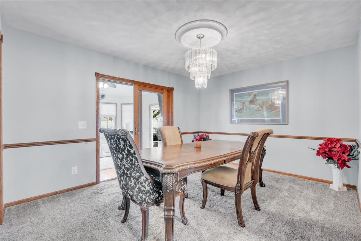 3402 76th Street, Moline, IL 61265