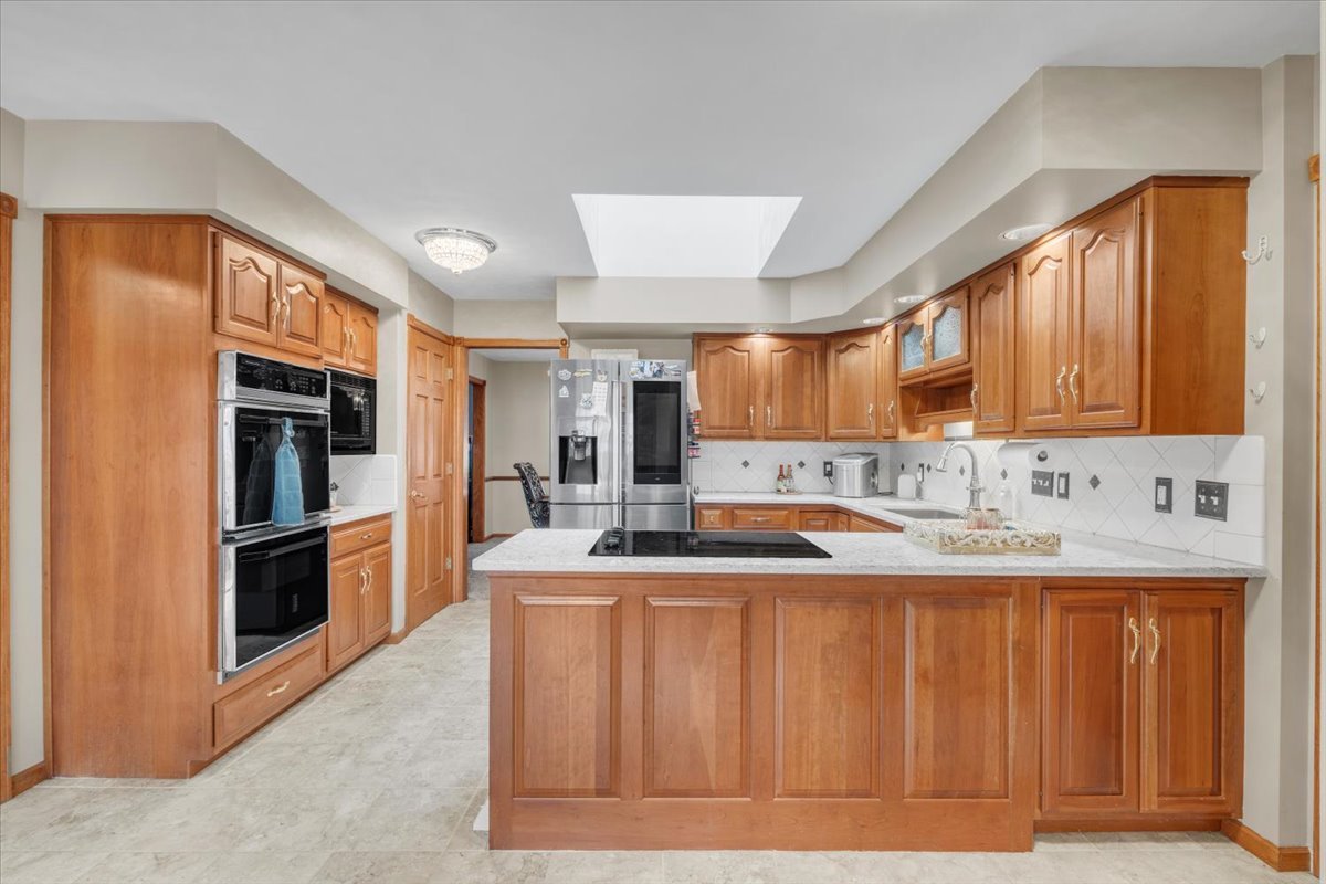 3402 76th Street, Moline, IL 61265