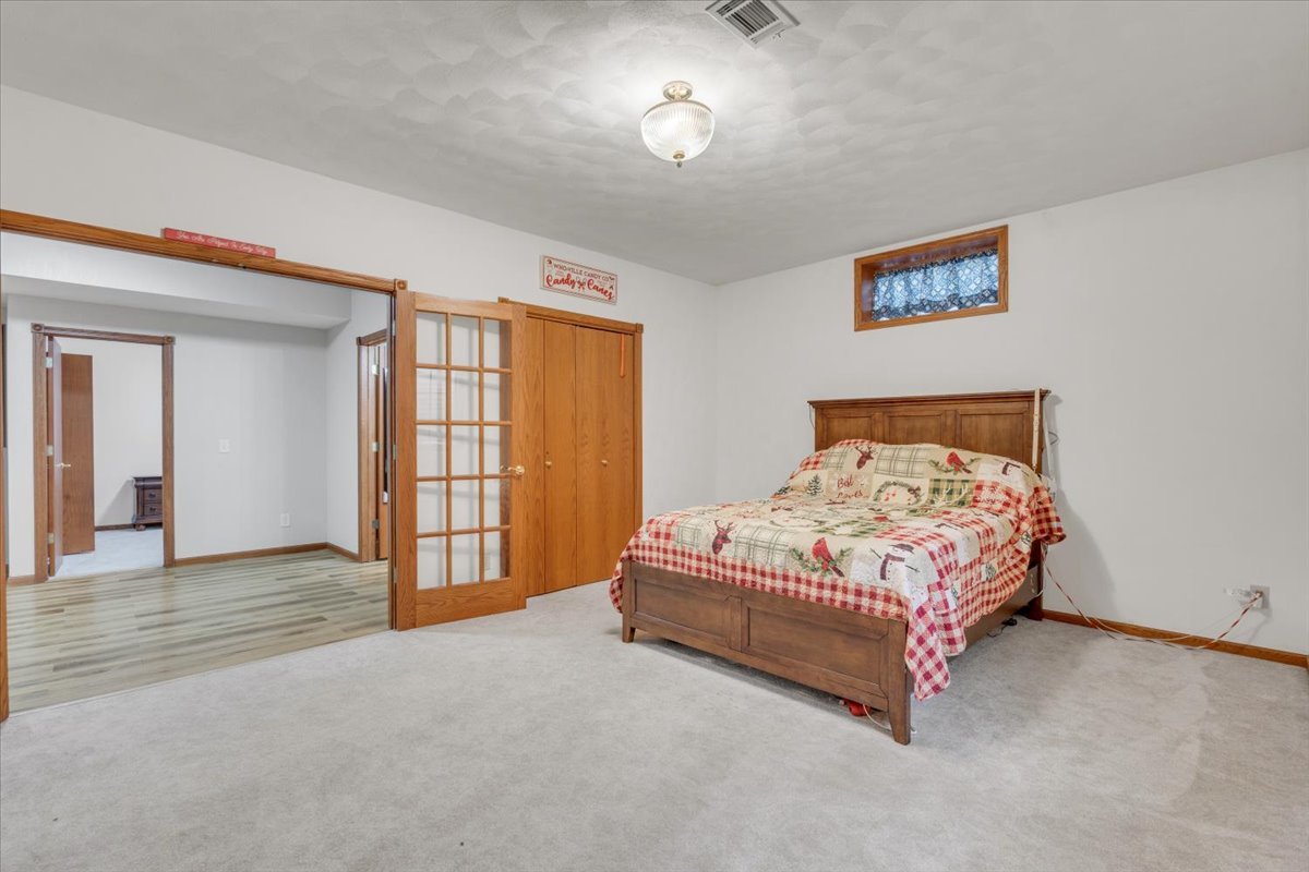 3402 76th Street, Moline, IL 61265