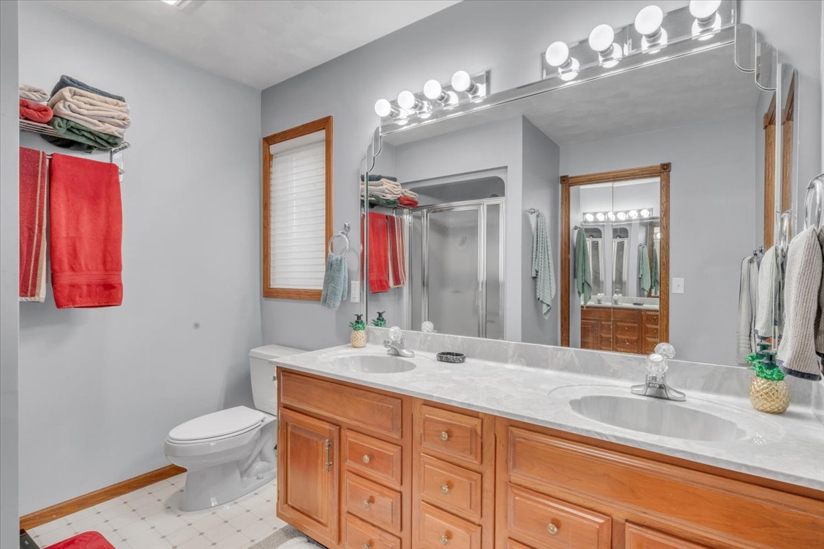 3402 76th Street, Moline, IL 61265