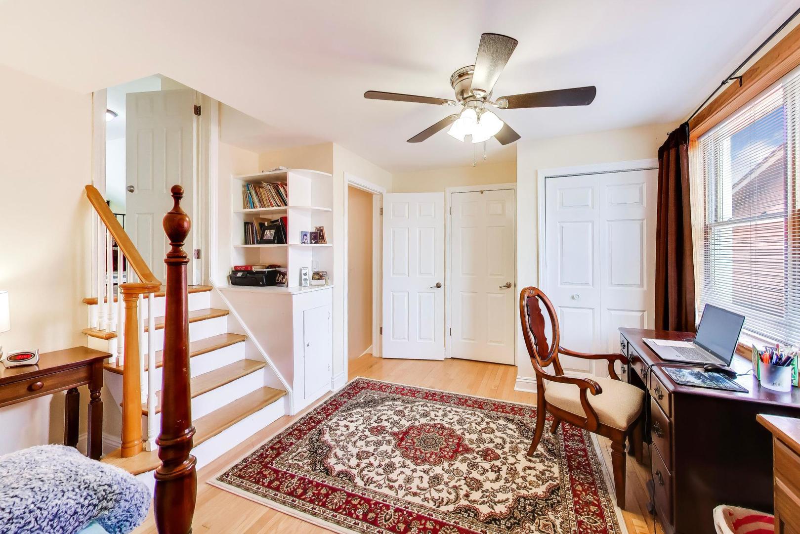 5136 W Lee Street, Skokie, IL 60077