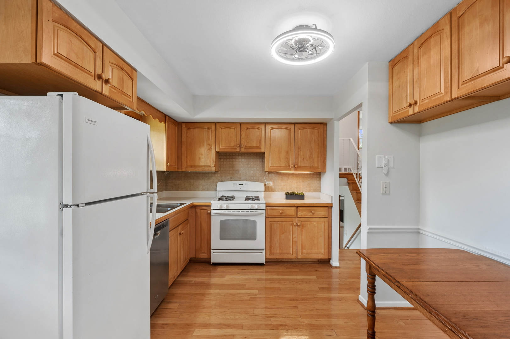 2007 N Spruce Terrace, Arlington Heights, IL 60004