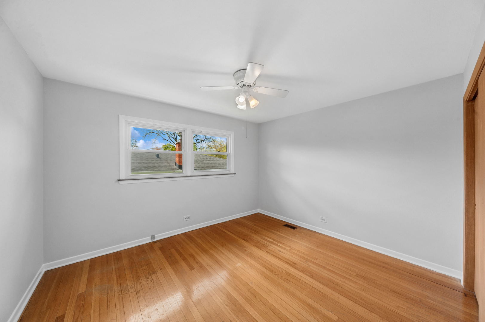 2007 N Spruce Terrace, Arlington Heights, IL 60004