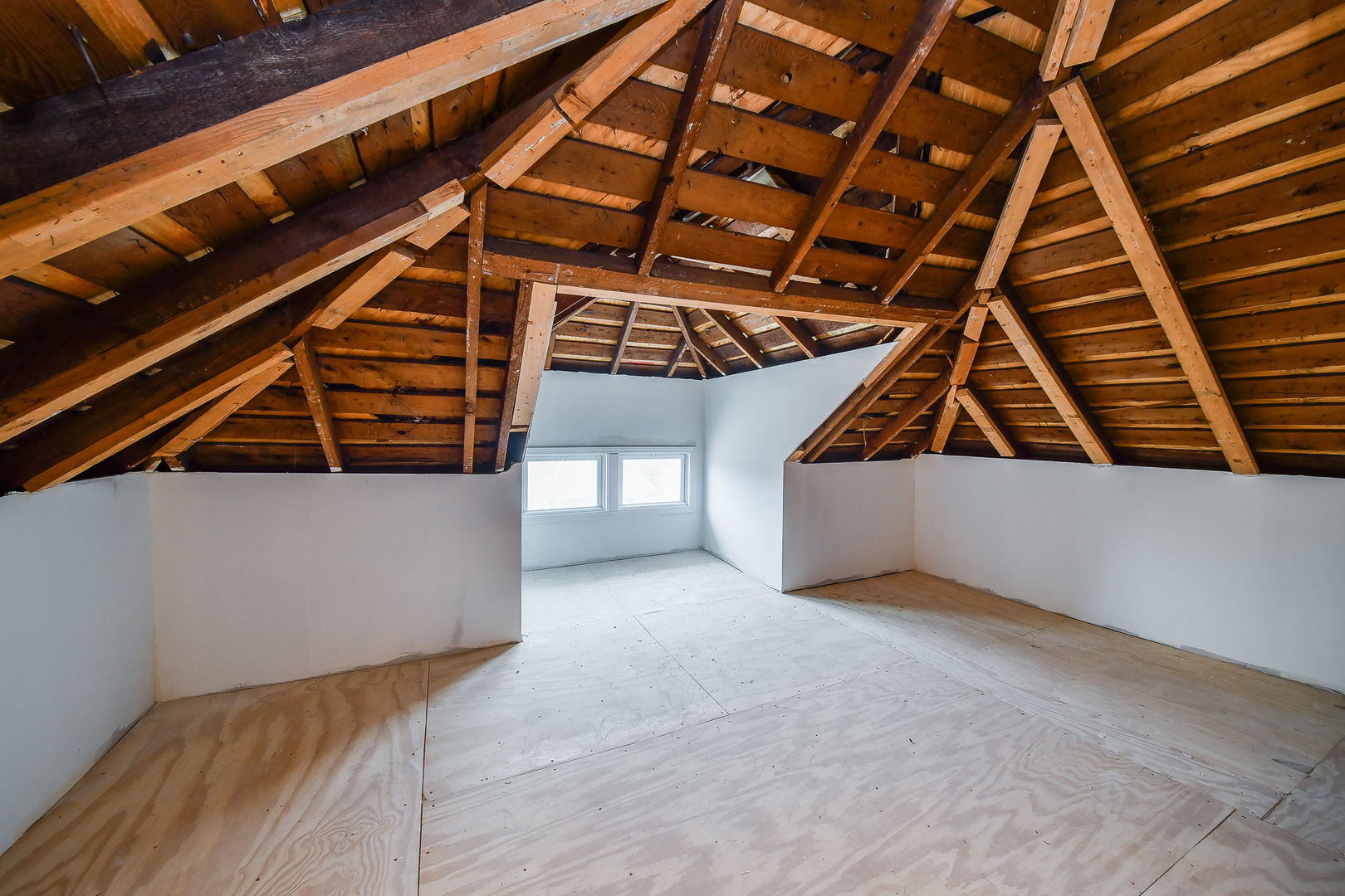 128 E Blair Street, West Chicago, IL 60185