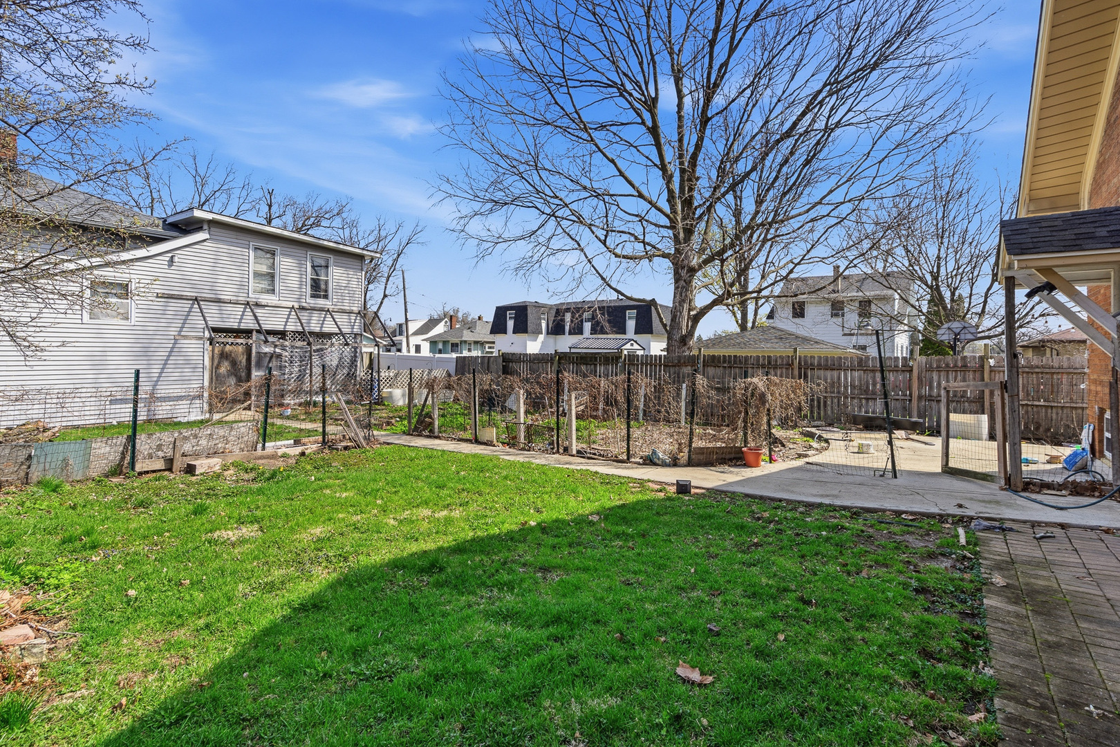 618 E 12th Street, Lockport, IL 60441