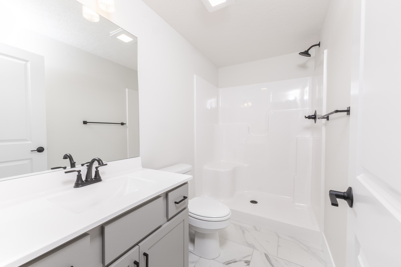 5012 Castlebar Drive, Bloomington, IL 61705