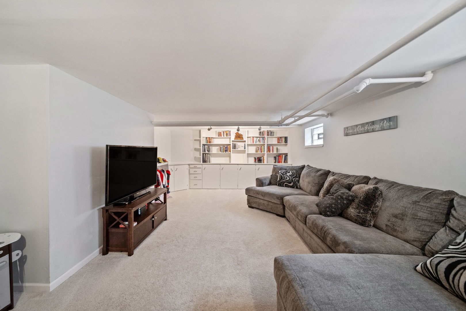 397 S Holly Avenue, Elmhurst, IL 60126