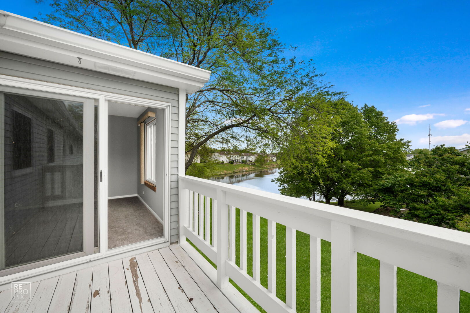 321 Clairemont Court #c, Aurora, IL 60504
