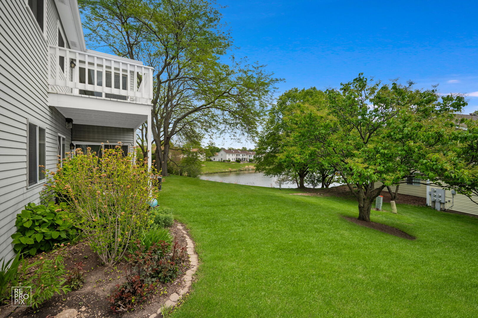 321 Clairemont Court #c, Aurora, IL 60504